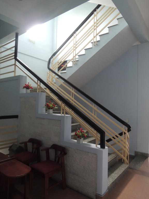 My Hanh Hotel Hue Luaran gambar